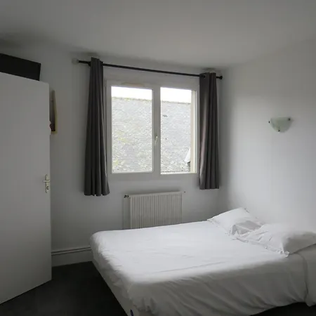 De La Grange Hotel *