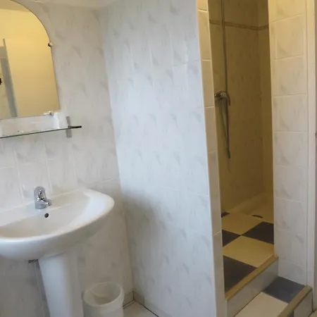 De La Grange Hotel *