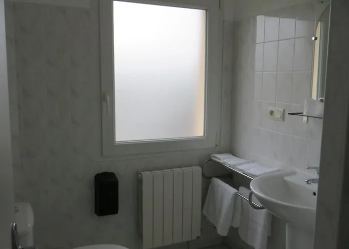 De La Grange Hotel *