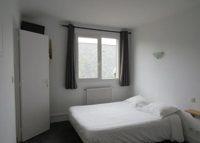 De La Grange Hotel *